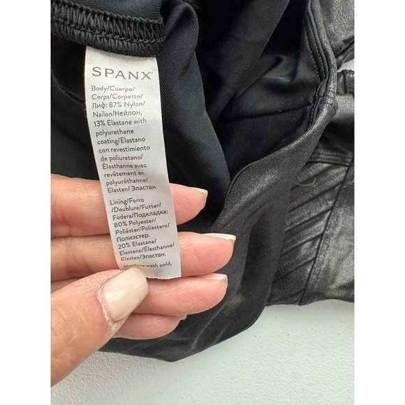 Spanx Faux Leather Moto Leggings High Waisted Sculpting Black L/G - Picture 4 of 5